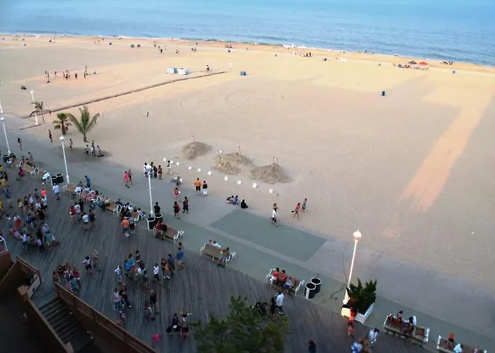 W Balcony And Ocean View - Boardwalk One - 203 Appart hôtel